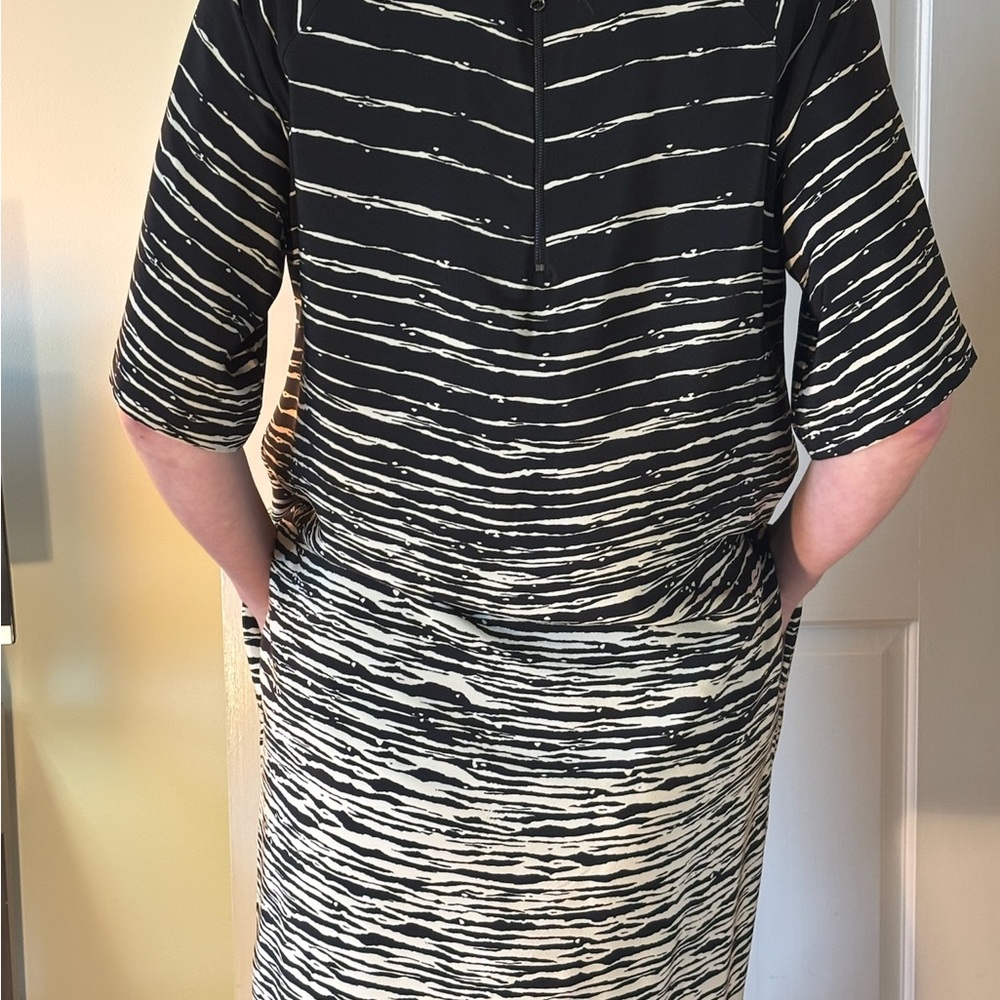 Barely Worn Silk VINCE Dress - Black and White Striped with pockets! - Picture 3 of 4